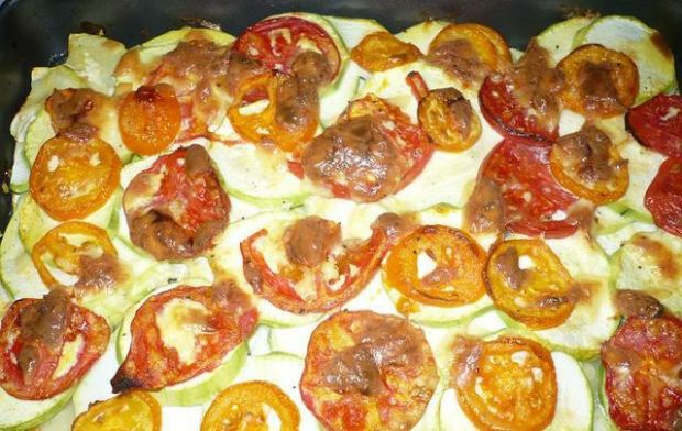 Sposoby na przygotowanie: zapiekanka z cukinii i pomidorów ...