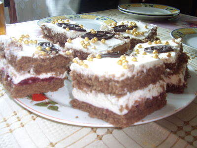 Czarnolas (tort szwardzwaldzki)