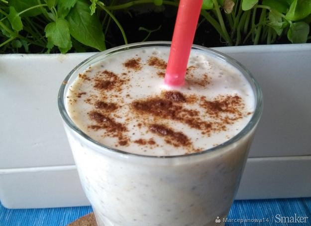 Smoothie bananowo-kokosowe