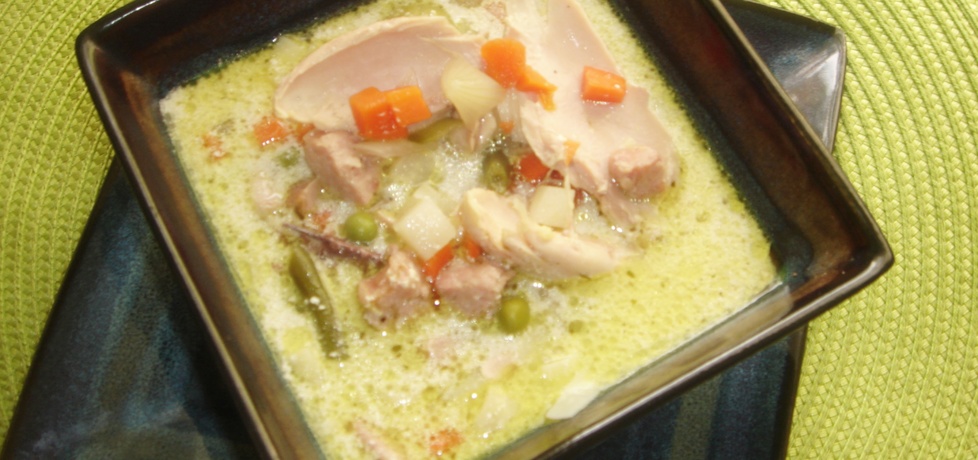 Zupa z białą kiełbasą i mrożonymi warzywami (autor: justi2401 ...