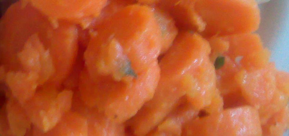 Sałatka z marchewki na ciepło. (autor: justyna223)
