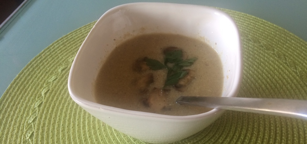 Zupa krem z pieczarek (autor: asiatok)