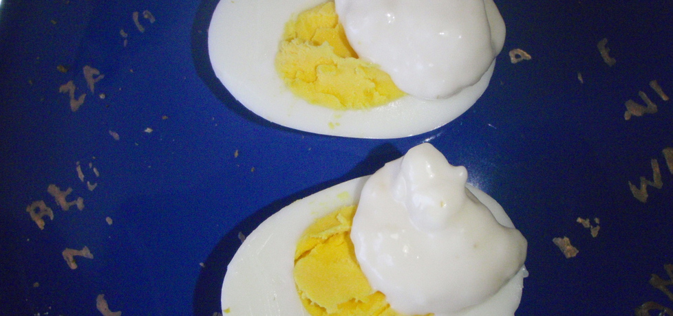 Jajko gotowane z sosem chrzanowym łagodnym (autor: pacpaw ...
