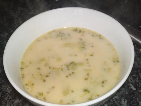Zupa brokułowa  kulinarne abc