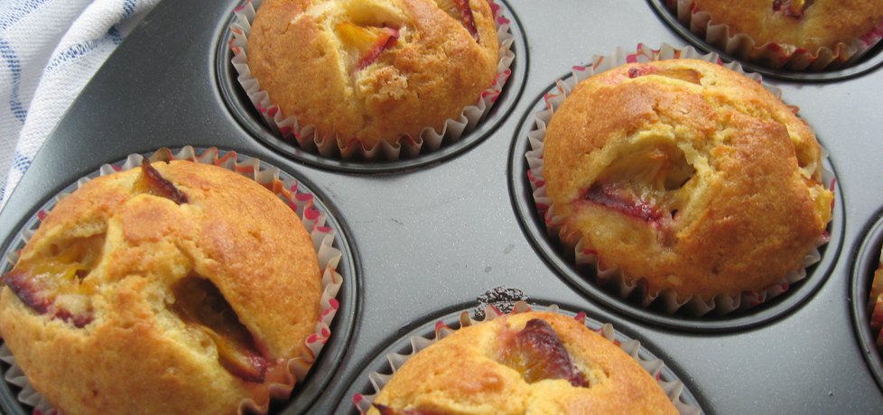 Muffiny ze śliwkami (autor: anemon)