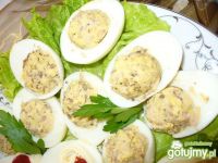 Przepis  jajka faszerowane szynką i pieczarkami przepis