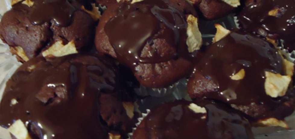 Muffiny czekoladowe z jabłkami (autor: ilka86)