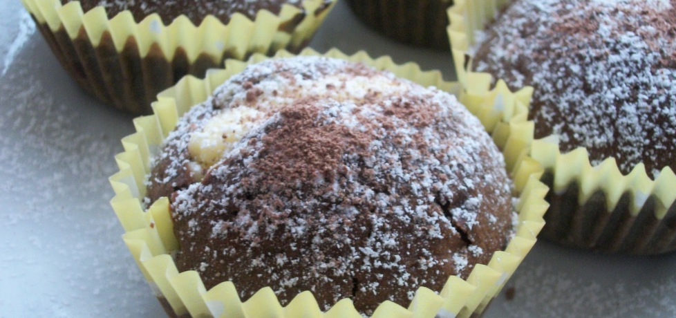 Muffinz czekoladowe z serkiem (autor: pietruszka)