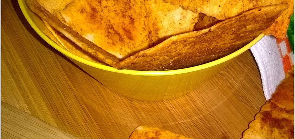 Chipsy paprykowe z tortilli (autor: magdalenaic)