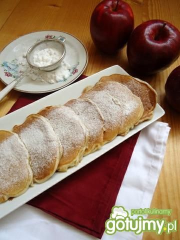 Przepis  pancakes maslankowe z jabłkami przepis