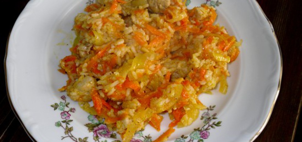 Kurczak z ryżem i warzywami (autor: mysiunia)