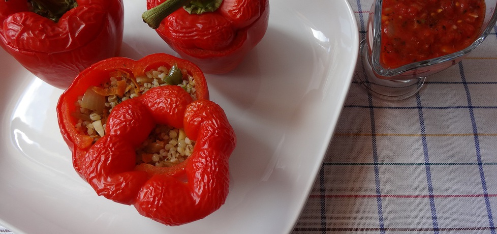 Papryka faszerowana z sosem pomidorowym (autor: cukiereczek ...