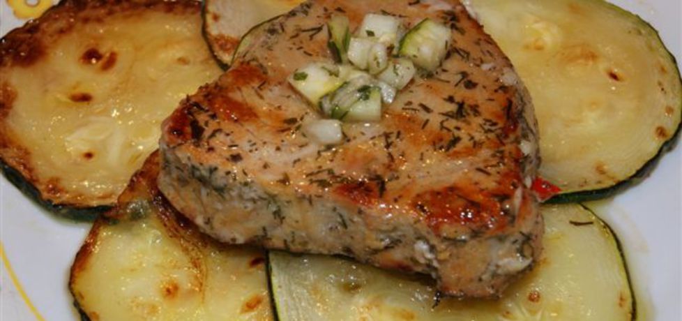 Stek z tuńczyka z cukiniowa gremolatą (autor: bernika ...