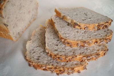 Drożdżowy chleb z pęczakiem