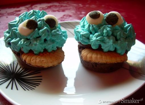 Muffinki ciasteczkowy potwor :)