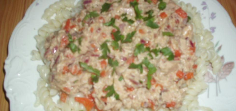 Makaron z sosem tuńczykowym (autor: renataj)