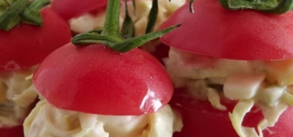 Pomidory faszerowane sałatką (autor: ilka86)