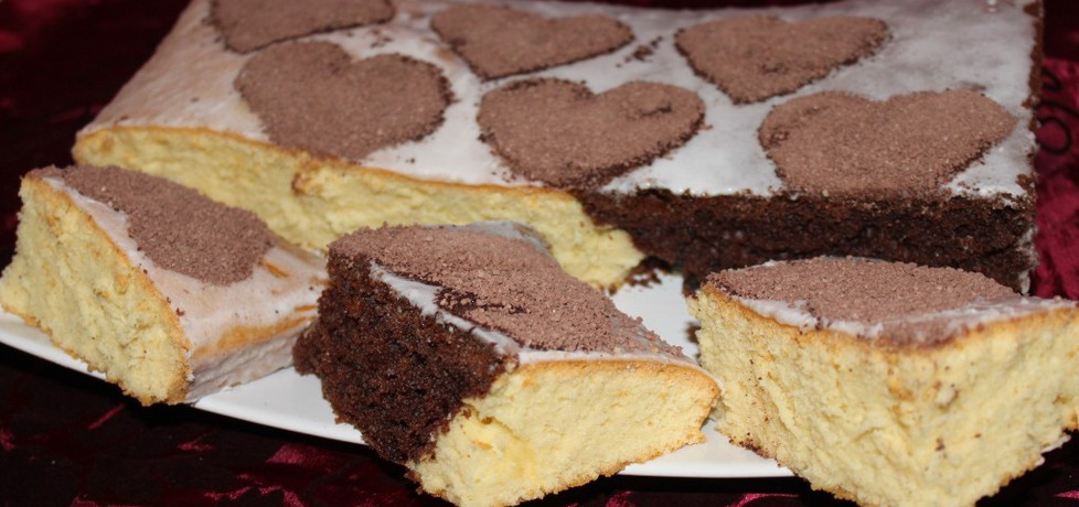 Ciasto w serduszka dwukolorowe (autor: smakolykijoanny ...