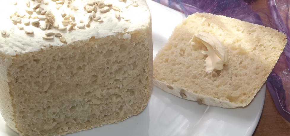 Chleb biały z wypiekacza (autor: izabela29)