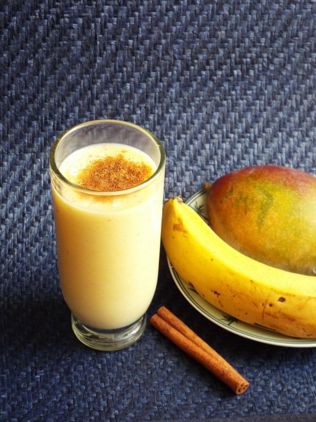 Przepis  mleczny koktajl z mango i bananem przepis
