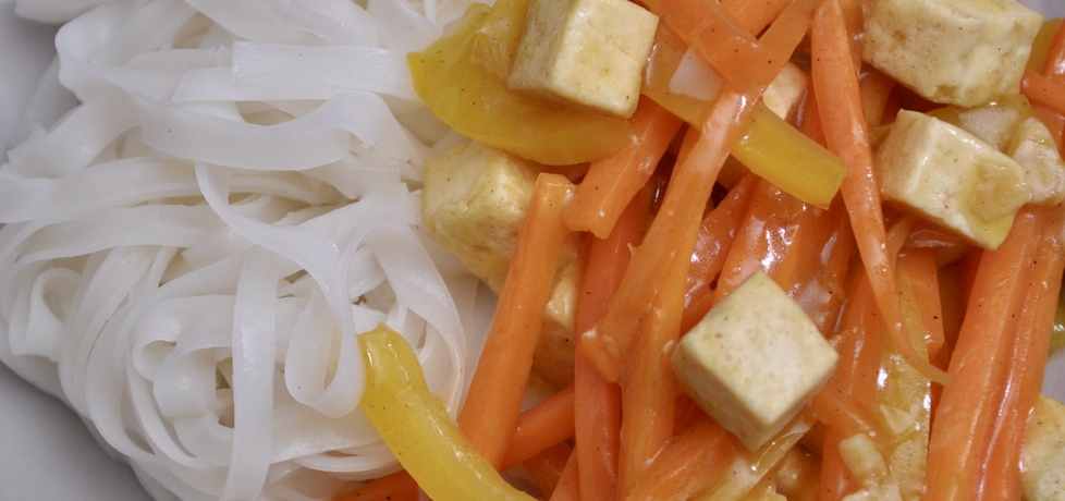 Smażone tofu z warzywami (autor: azgotuj)