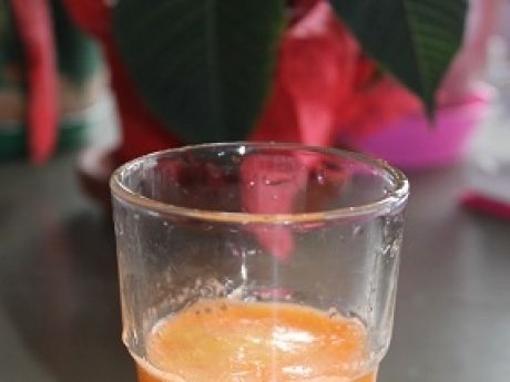 Przepis  sok marchewkowo- jabłkowo