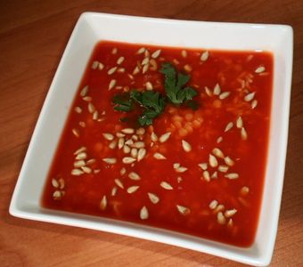 Zdrowa zupa pomidorowa na szybko