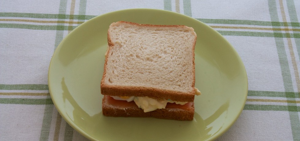Perfekcyjna kanapka z wędzonym łososiem (autor: emeslive ...