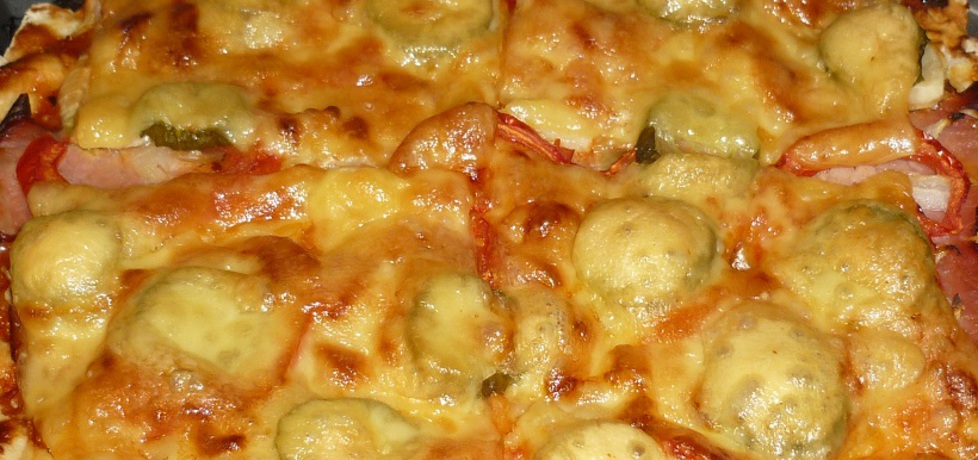 Pizza z ogórkami (autor: lukasz15)