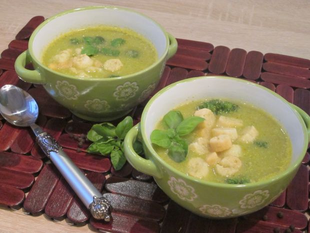 Przepis  brokułowa zupa- krem przepis