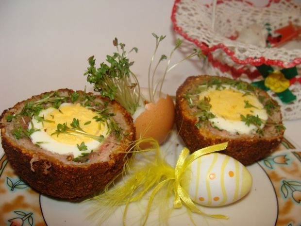 Przepis  jajko z rzeżuchą w białej kiełbasce przepis