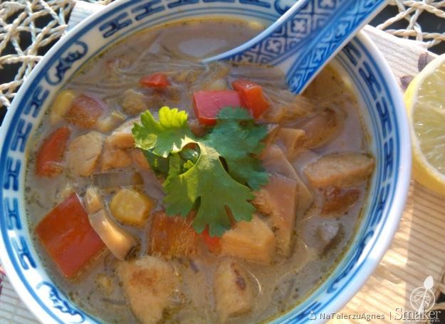 Tajska zupa z kurczakiem