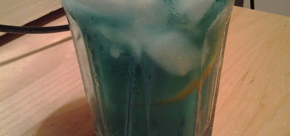 Blue  drink bezalkoholowy. (autor: suzana)
