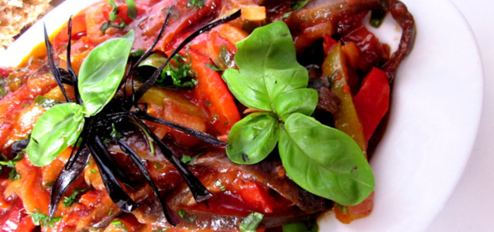 Bakłażany duszone z papryką, pomidorami i cebulą (autor: cris04 ...