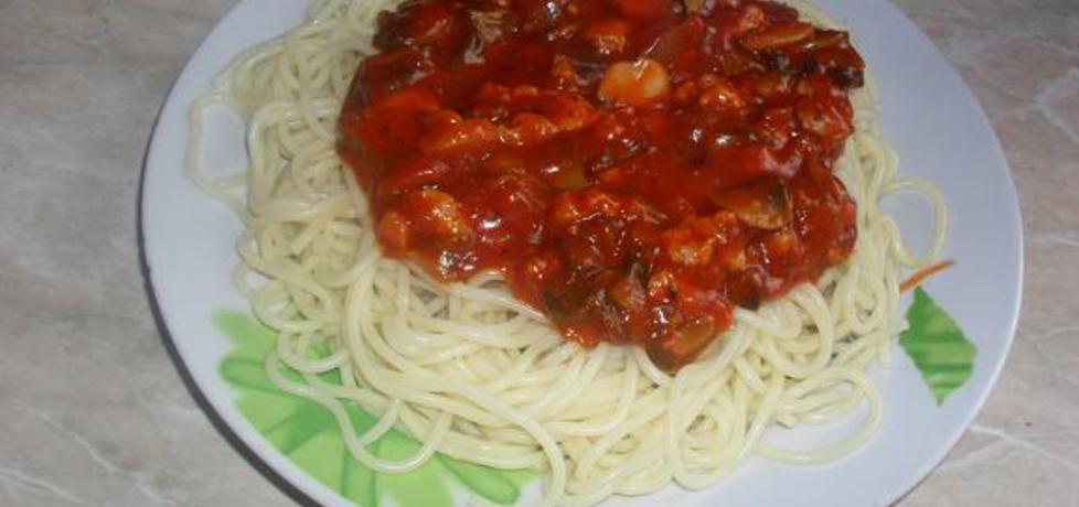 Spaghetti z parówkami i pieczarkami (autor: malaczarna23 ...