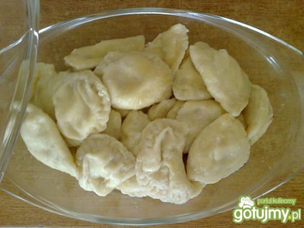 Najlepsze przepisy na: pierożki ruskie. gotujmy.pl