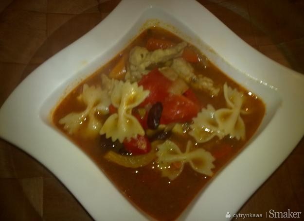 Pikantno rozgrzewająca zupa