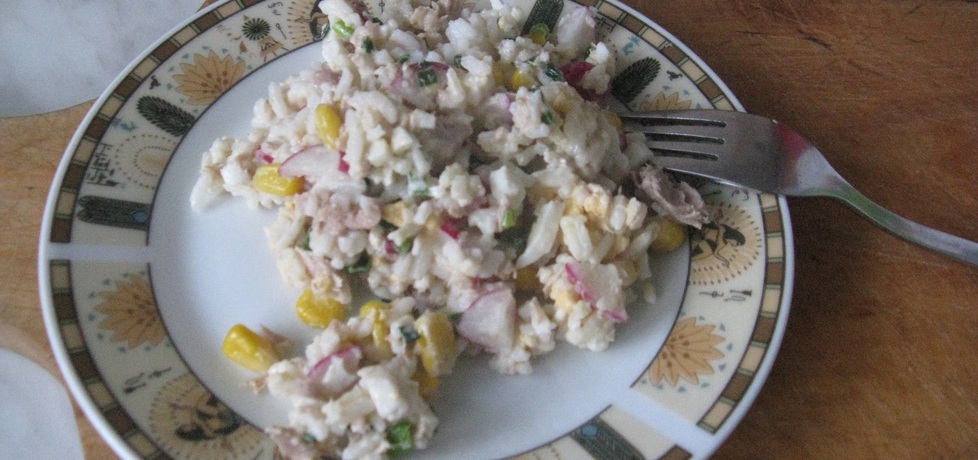 Sałatka z tuńczyka z ryżem i kukurydzą (autor: ssylwiaa ...