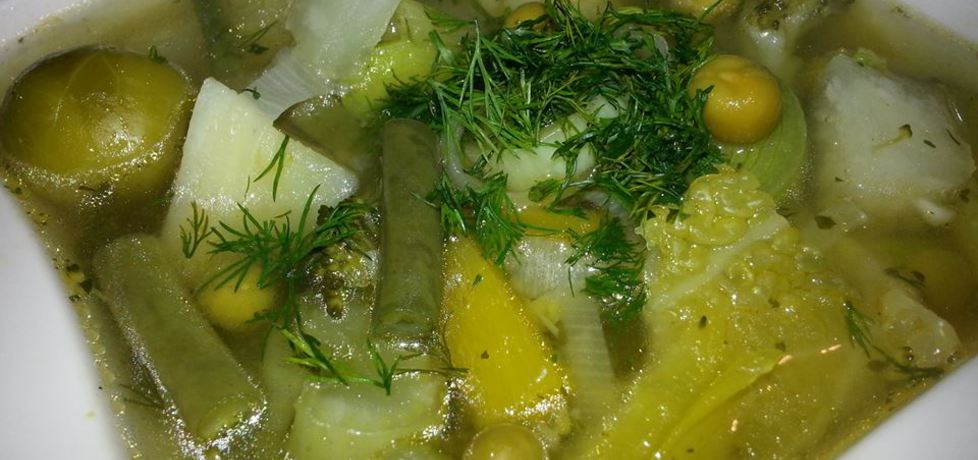 Zupa z zielonych warzyw (autor: kasiaaaaa)