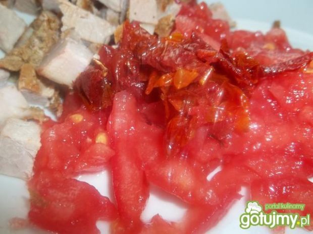 Przepis  szybki sos pomidorowy z szynką przepis
