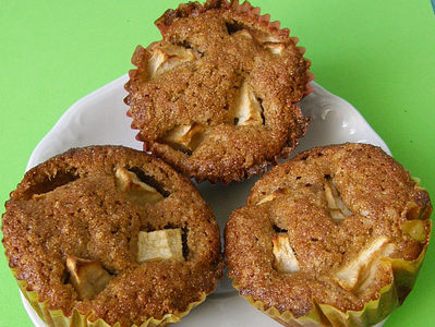 Muffinki z jabłkami na mące z amarantusa
