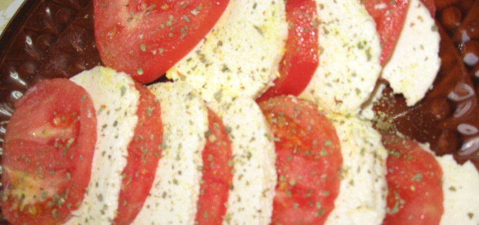 Pomidor z mozzarella (autor: aginaa)