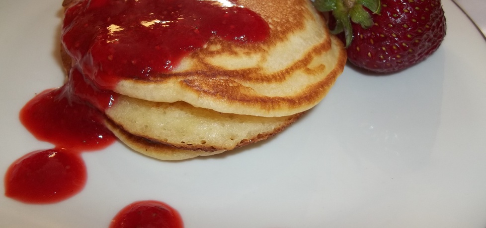 Pancakes z musem truskawkowym (autor: ilonaes)