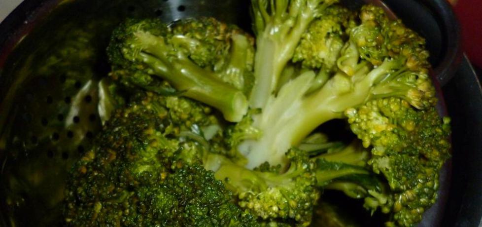 Brokuły w masełku czosnkowym (autor: aleczka90)