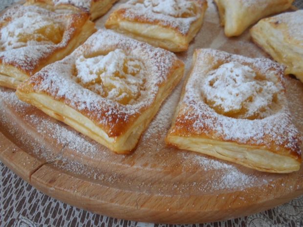 Przepis  ciastka francuskie z jabłkami przepis