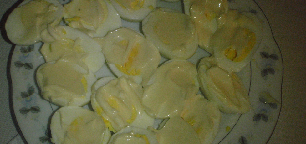 Jajka z sosem majonezowo