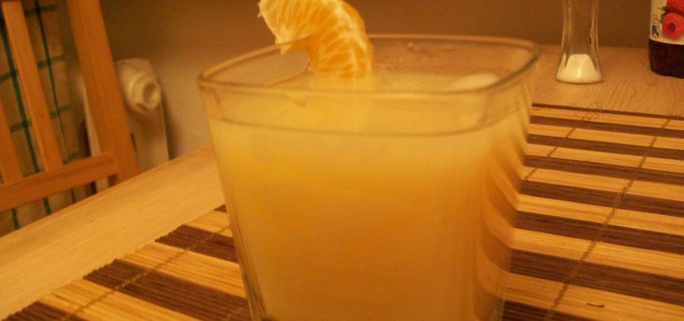 Drink 'bananowy song' (autor: emme)