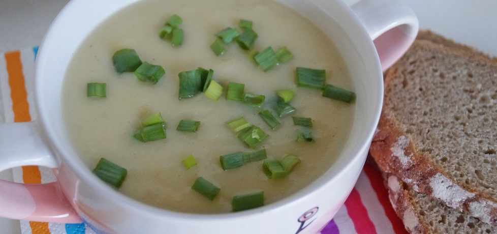 Zupa krem z białych warzyw (autor: alexm)