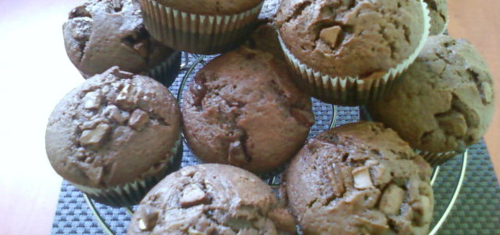 Muffinki mocno czekoladowe z kawałkami czekolady:) (autor ...