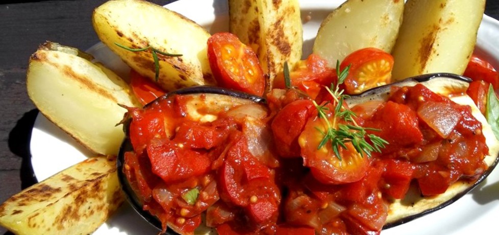 Grillowany bakłażan z sosem pomidorowo paprykowym (z ...